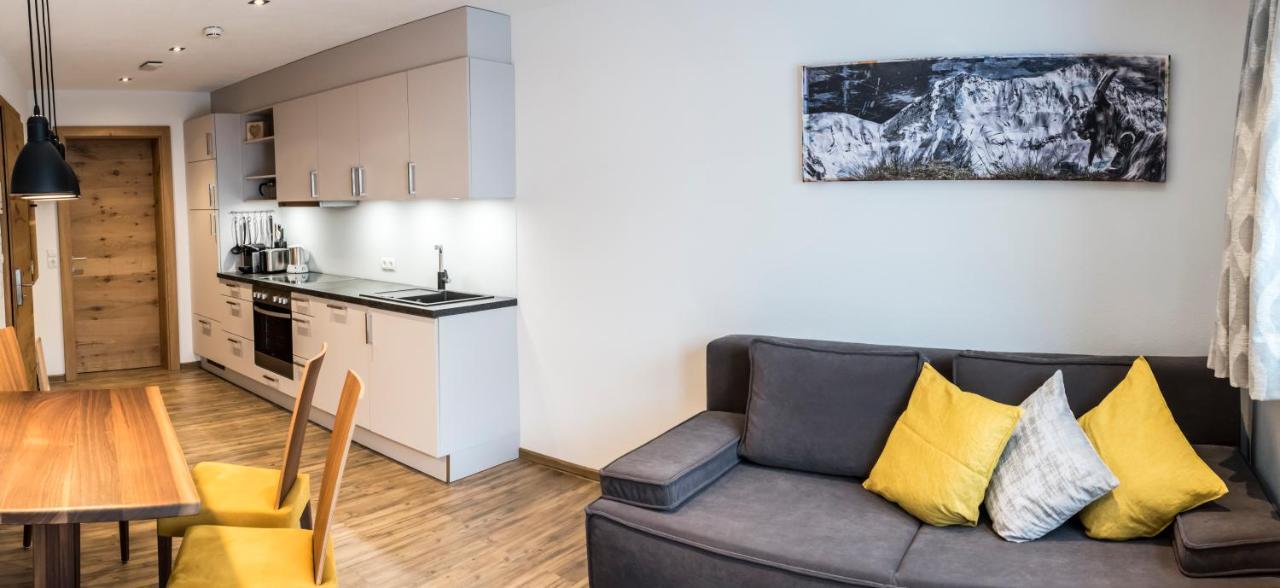 Biwak Appartements Санкт-Антон-ам-Арльберг Экстерьер фото