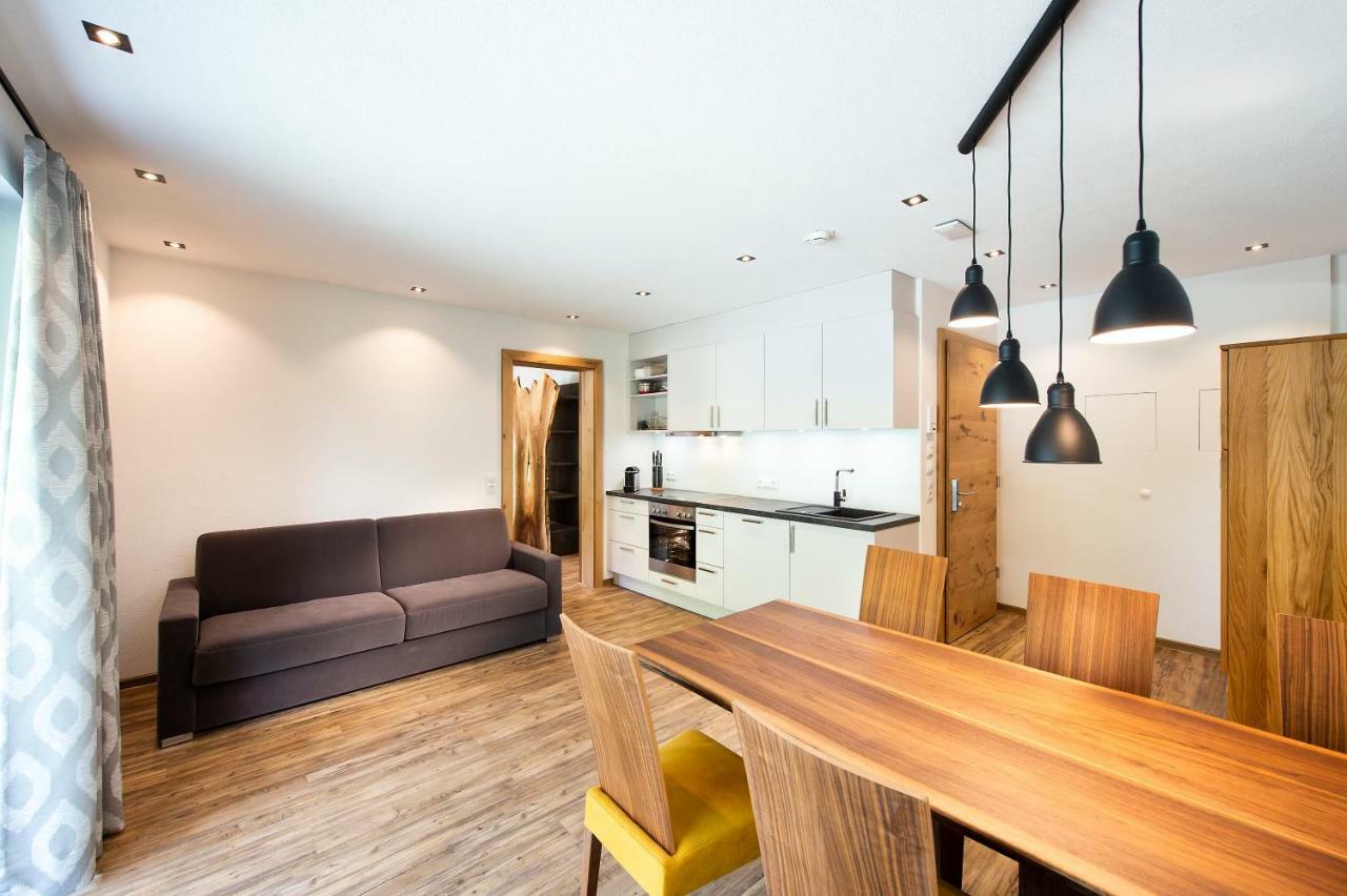 Biwak Appartements Санкт-Антон-ам-Арльберг Экстерьер фото
