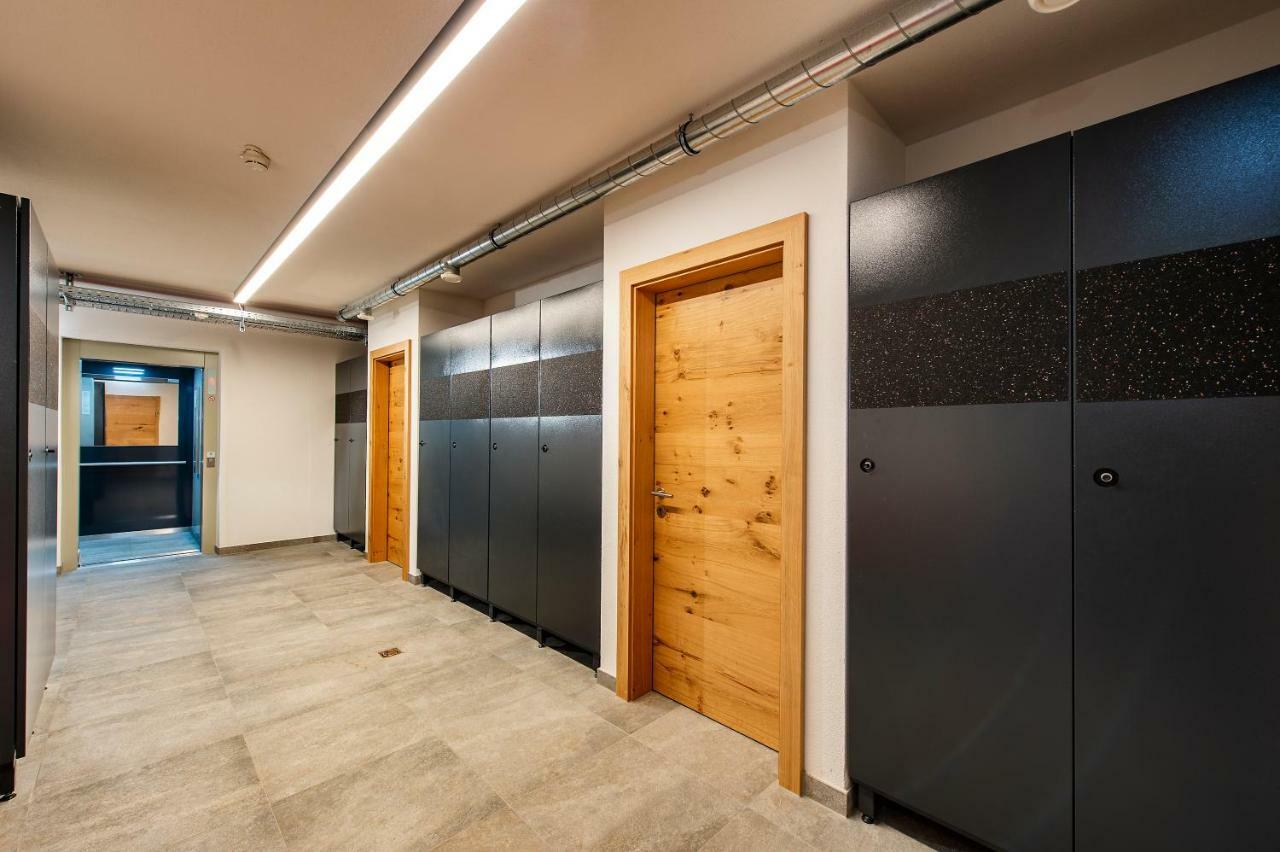Biwak Appartements Санкт-Антон-ам-Арльберг Экстерьер фото