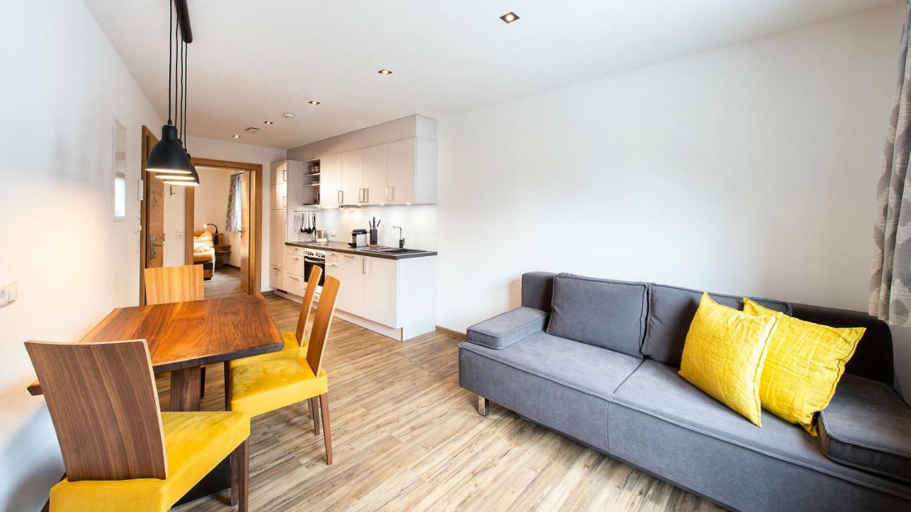 Biwak Appartements Санкт-Антон-ам-Арльберг Экстерьер фото