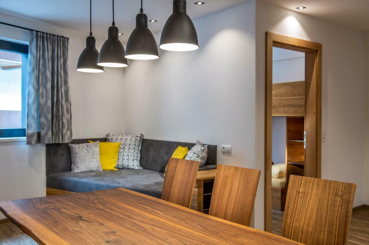 Biwak Appartements Санкт-Антон-ам-Арльберг Экстерьер фото