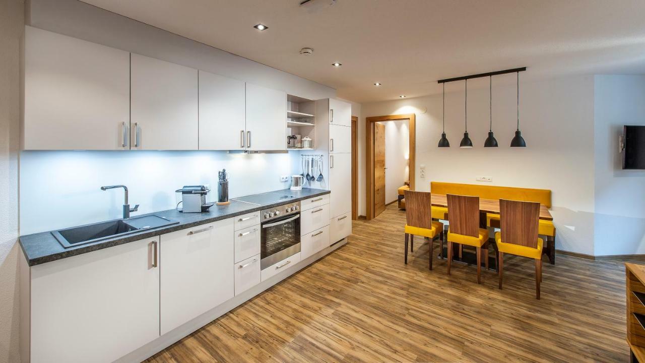 Biwak Appartements Санкт-Антон-ам-Арльберг Экстерьер фото